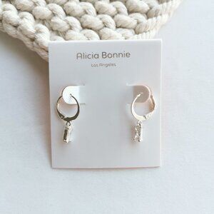 Alicia Bonnie Twinkling Treasure Silver White Crystal earrings